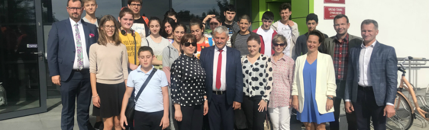 Wizyta uczniów z Gruzji w Gminie Łysomice- podsumowanie Kliknięcie w obrazek spowoduje wyświetlenie jego powiększenia