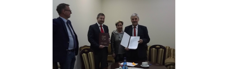 Umowa z wykonawcą na rozbudowę Przedszkola Jelonek podpisana Kliknięcie w obrazek spowoduje wyświetlenie jego powiększenia