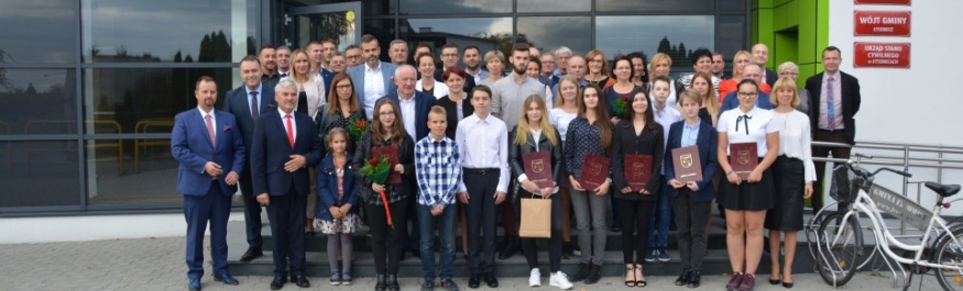 Stypendia Samorządu Gminy Łysomice na rok szkolny 2018/2019 Kliknięcie w obrazek spowoduje wyświetlenie jego powiększenia