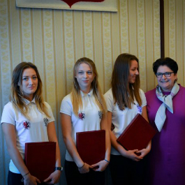Reprezentacja juniorek w sporcie pożarniczym z Papowa Toruńskiego w MSW 14 października 2015r.